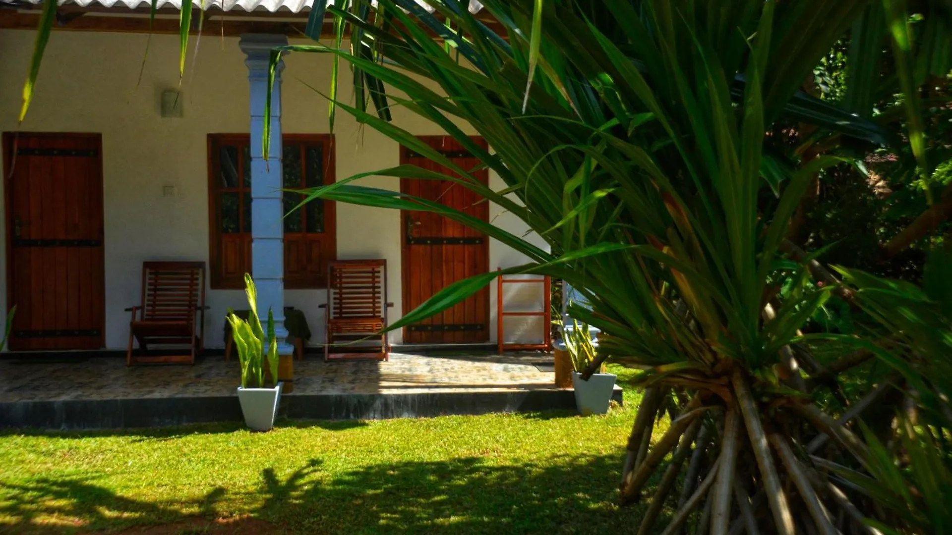 Tropical Garden Homestay Pidurangala Sigiriya Sri Lanka