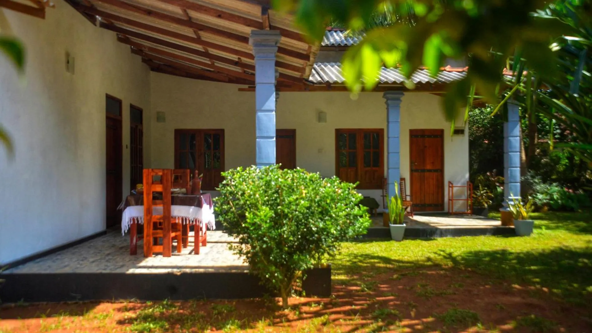 Tropical Garden Homestay Pidurangala Sigiriya