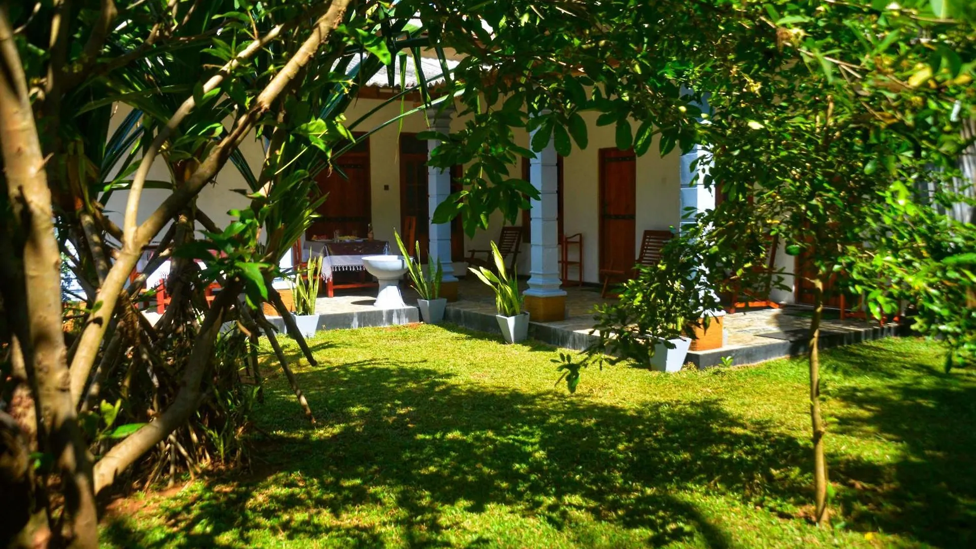 Tropical Garden Homestay Pidurangala Sigiriya