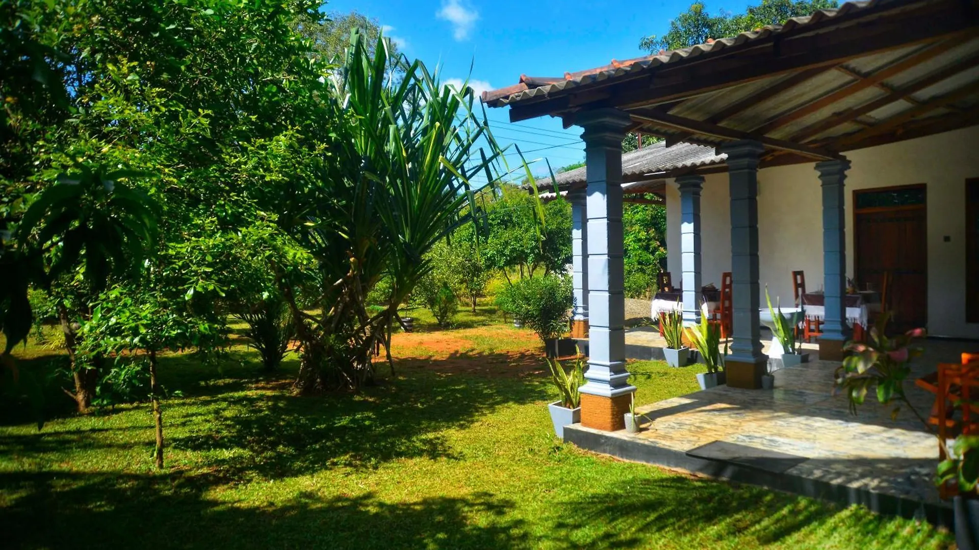 Tropical Garden Homestay Pidurangala Sigiriya